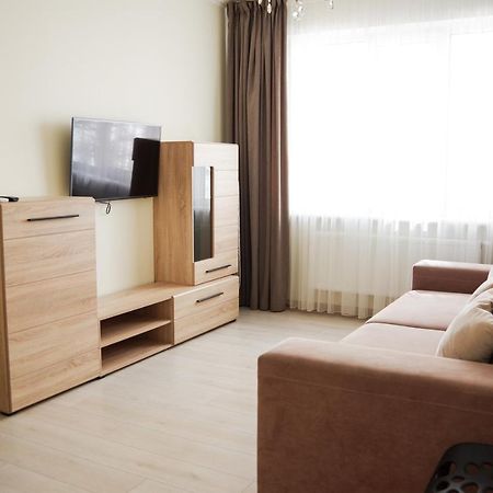 Chiernomorskie Apartamenty Odesa Exterior foto